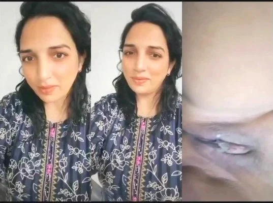 Desi Girl Shows Pussy Video