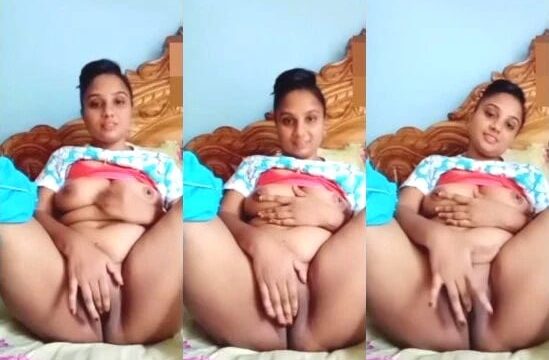 Horny Desi Girl Fingering Video